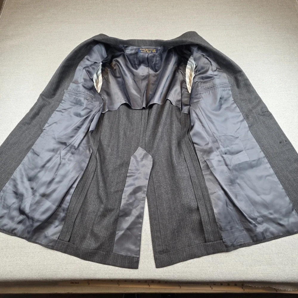 Brooks Brothers Golden Fleece Charcoal Gray Pinstripe‎ Sport Coat USA Men's 42L